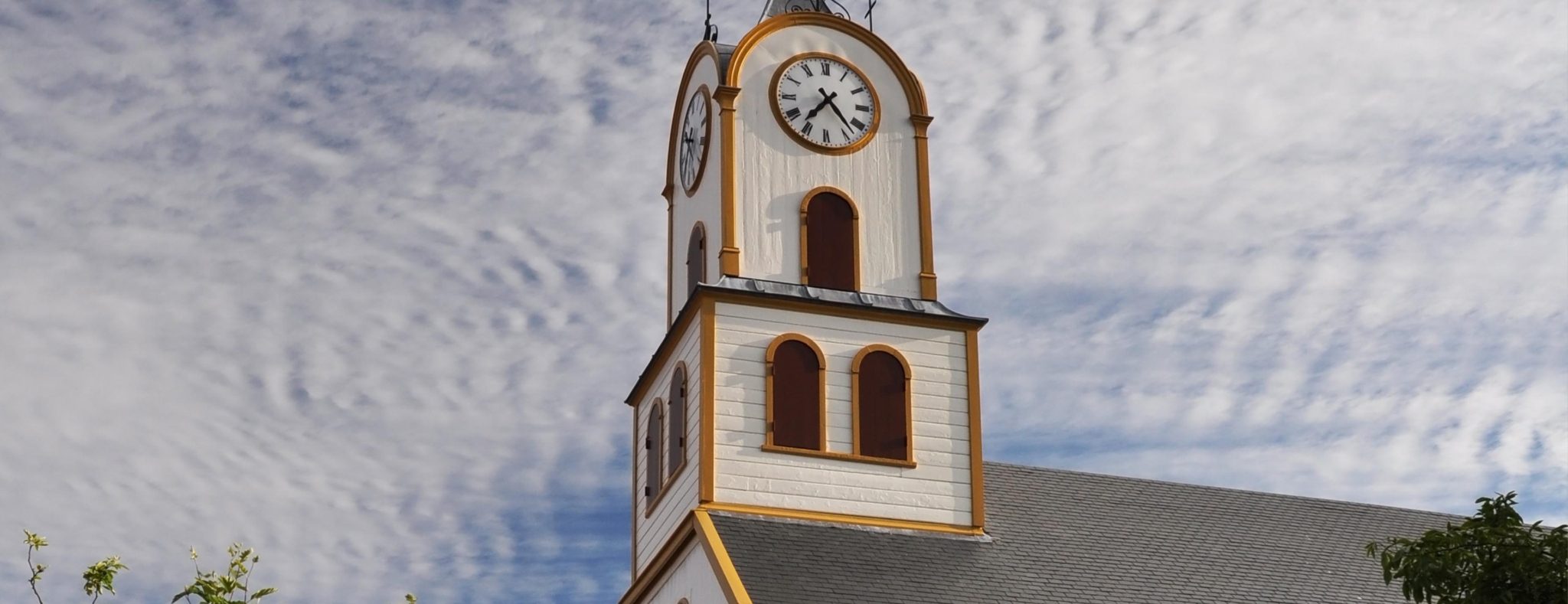 Faeroer beste reistijd kerk in Tórshavn