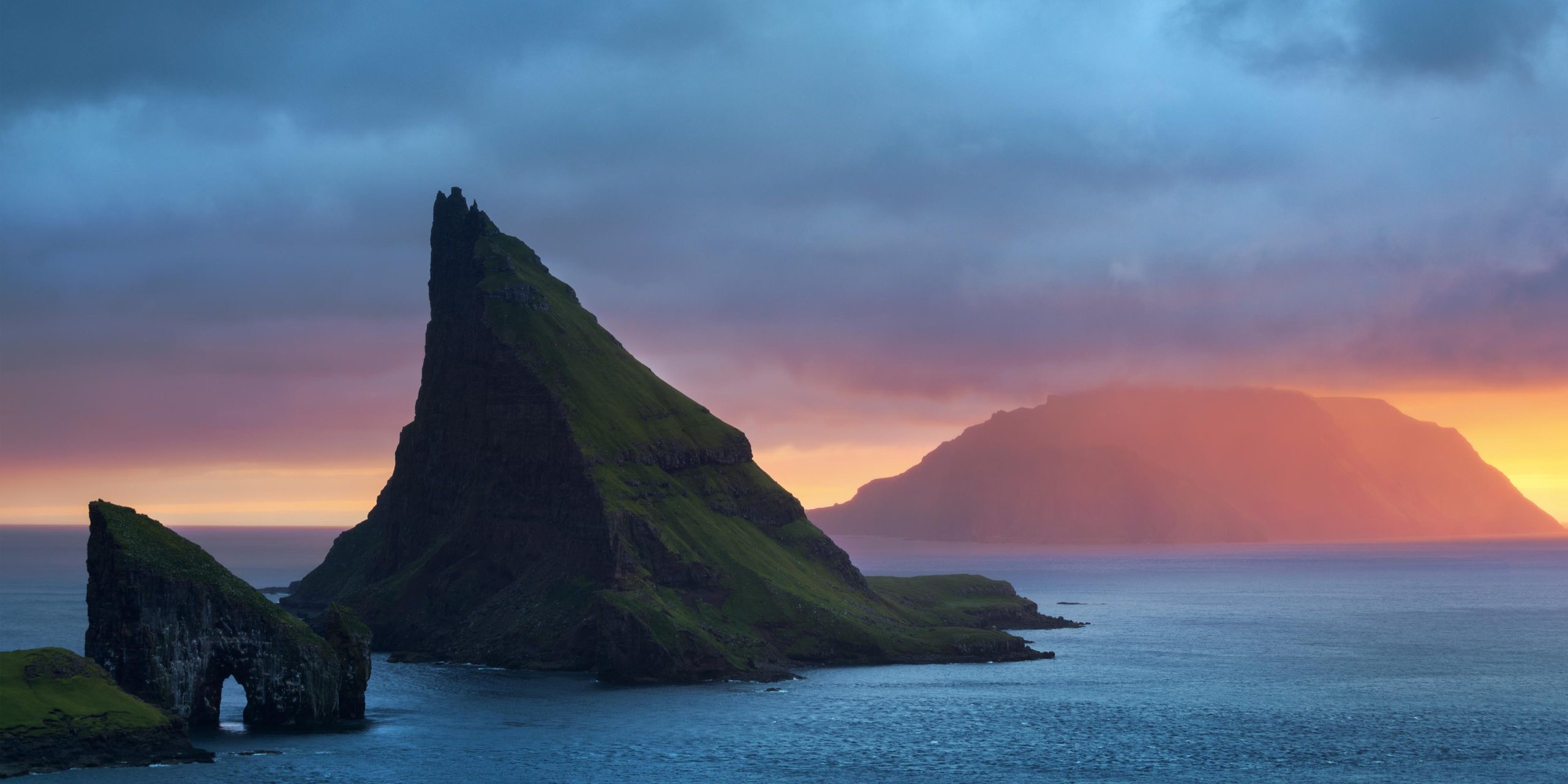 De Faeröer op de heen- of terugweg van je reis naar IJsland