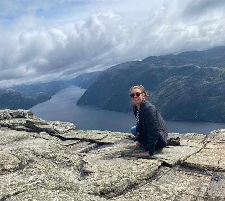 Noorwegen Genieten van het uitzicht vanaf de Preikstolen
