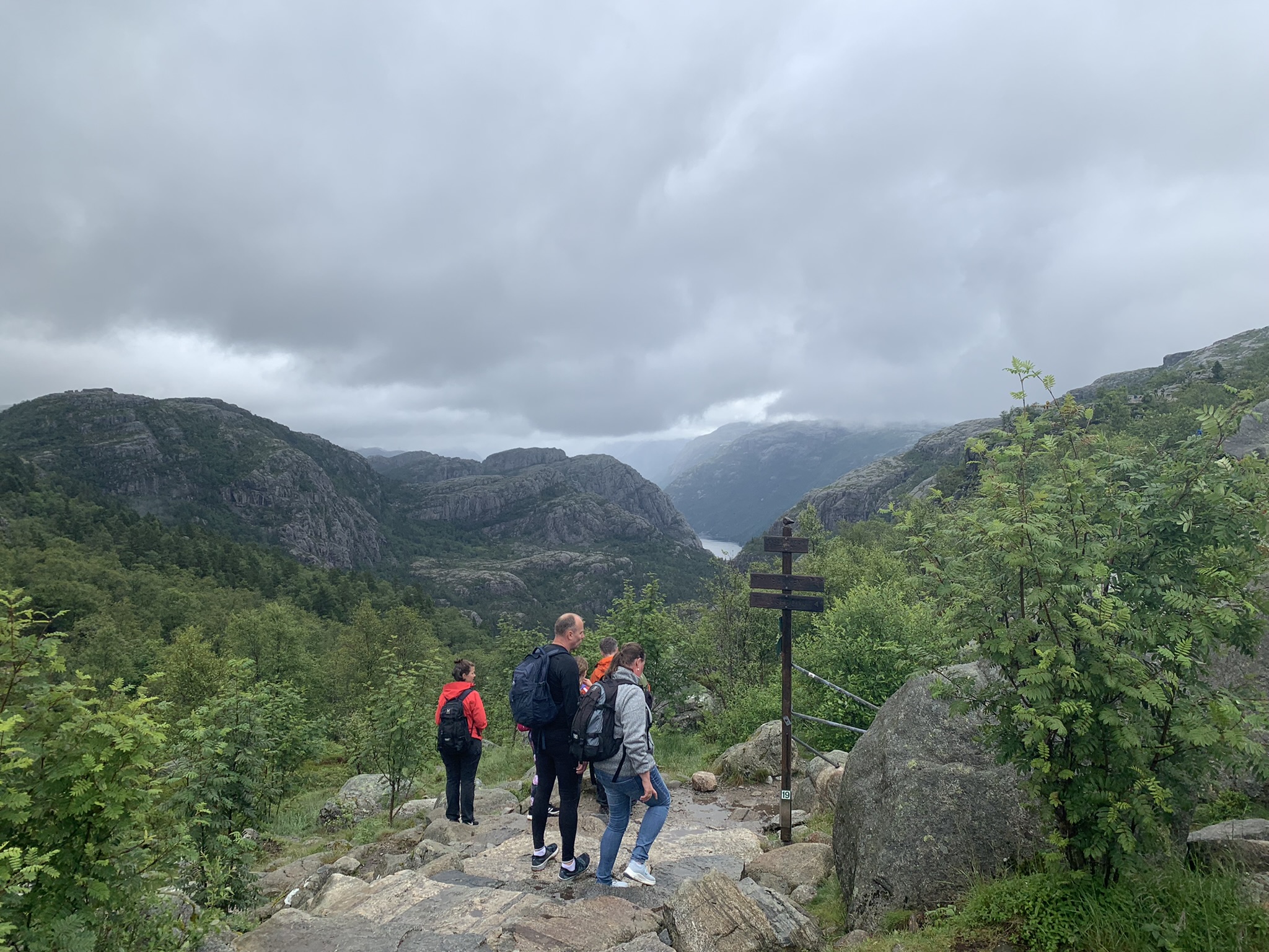 Noorwegen Wandeling naar de Preikstolen uitzicht