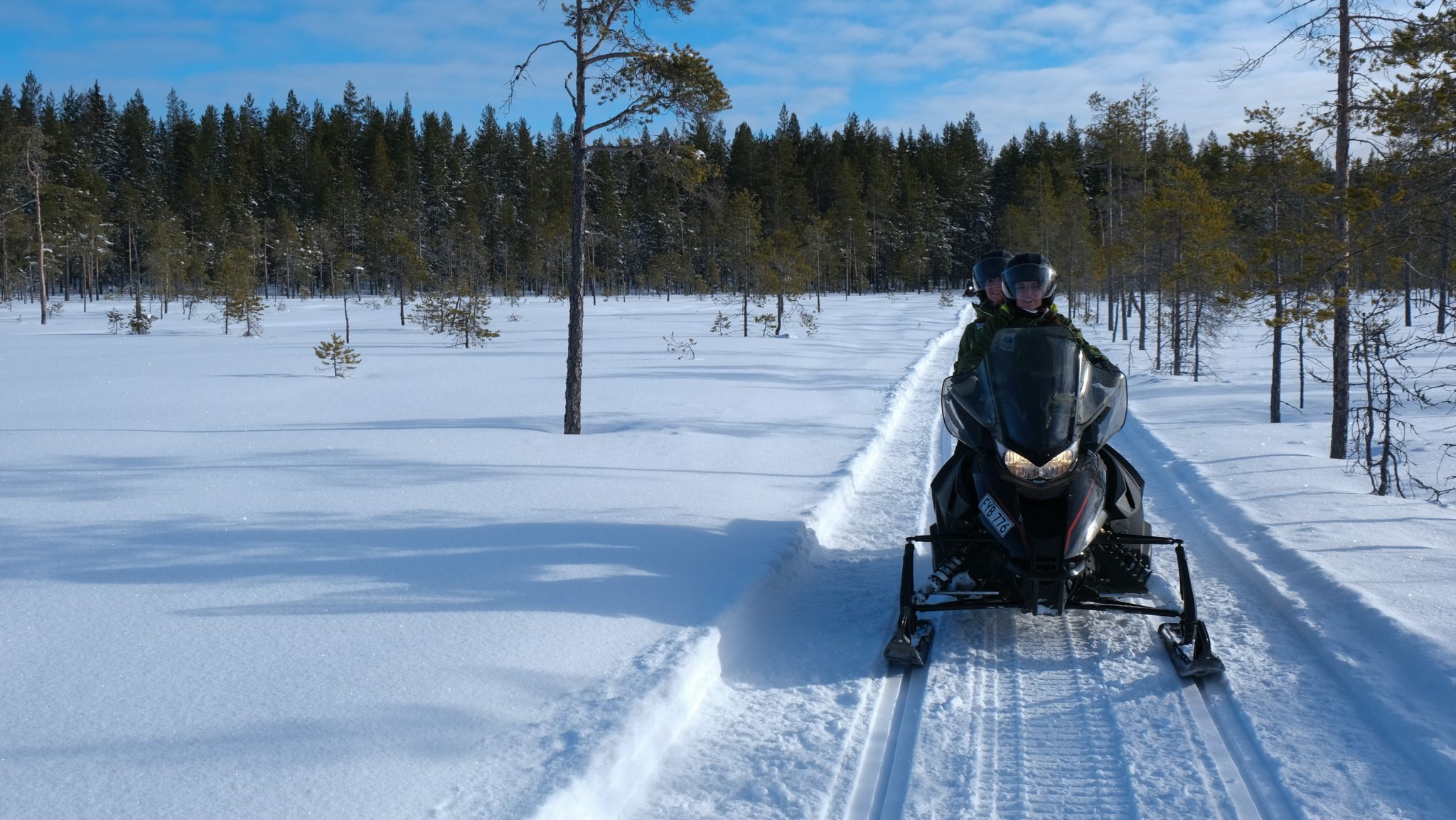 Sámi, sneeuwscooters en husky's - Nyncke Ernst