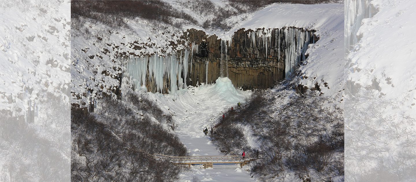 Svartifosss in de winter IJsland februari 2022 - Henk Bouwhuis - Foto IJsland