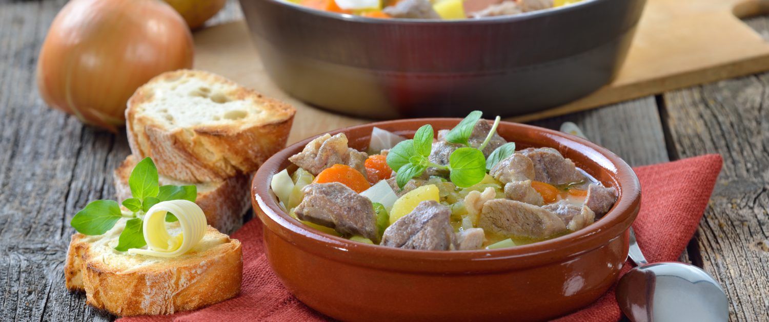 Irish stew met lam, aardappel en andere groenten
