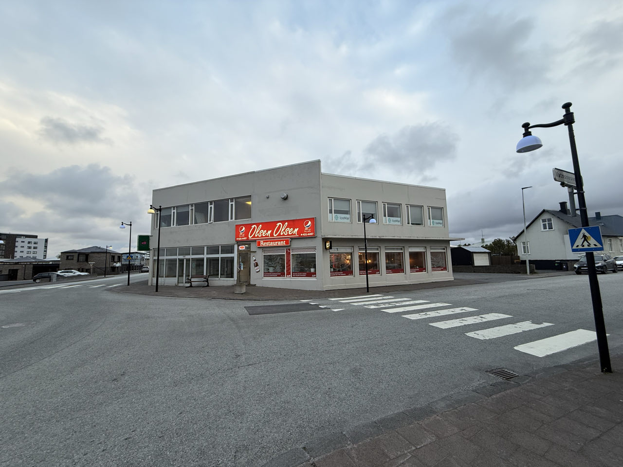 Snackbar Olsen & Olsen Snackbar Olsen & Olsen